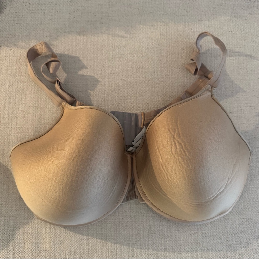 Chantelle C Essential Full Coverage Tshirt Lined … - image 1